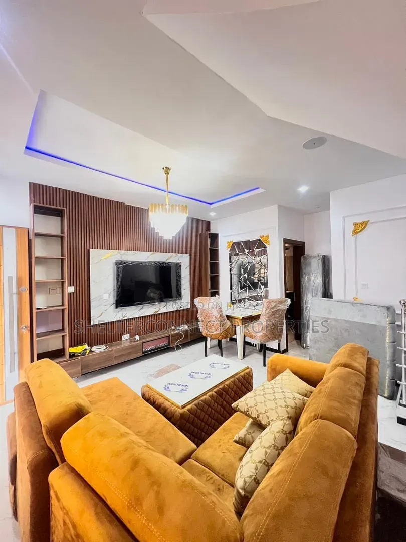 3bdrm Duplex in Abraham Adesanya Estate for sale in Abraham Adesanya Estate