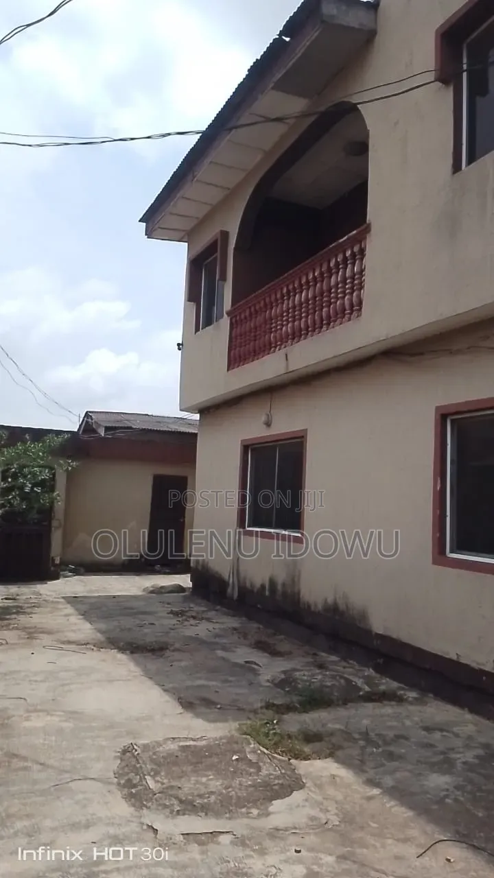 Furnished 3bdrm Block of Flats in Ejigbo / Ejigbo for sale in Ejigbo / Ejigbo