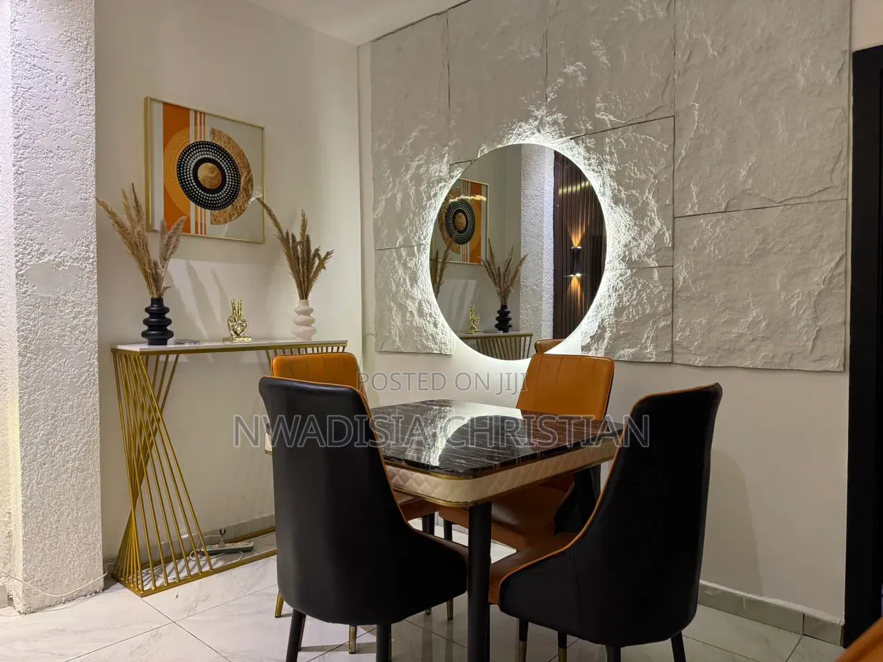 Luxurious 2 Bedroom Apartment in Lekki Phase 1