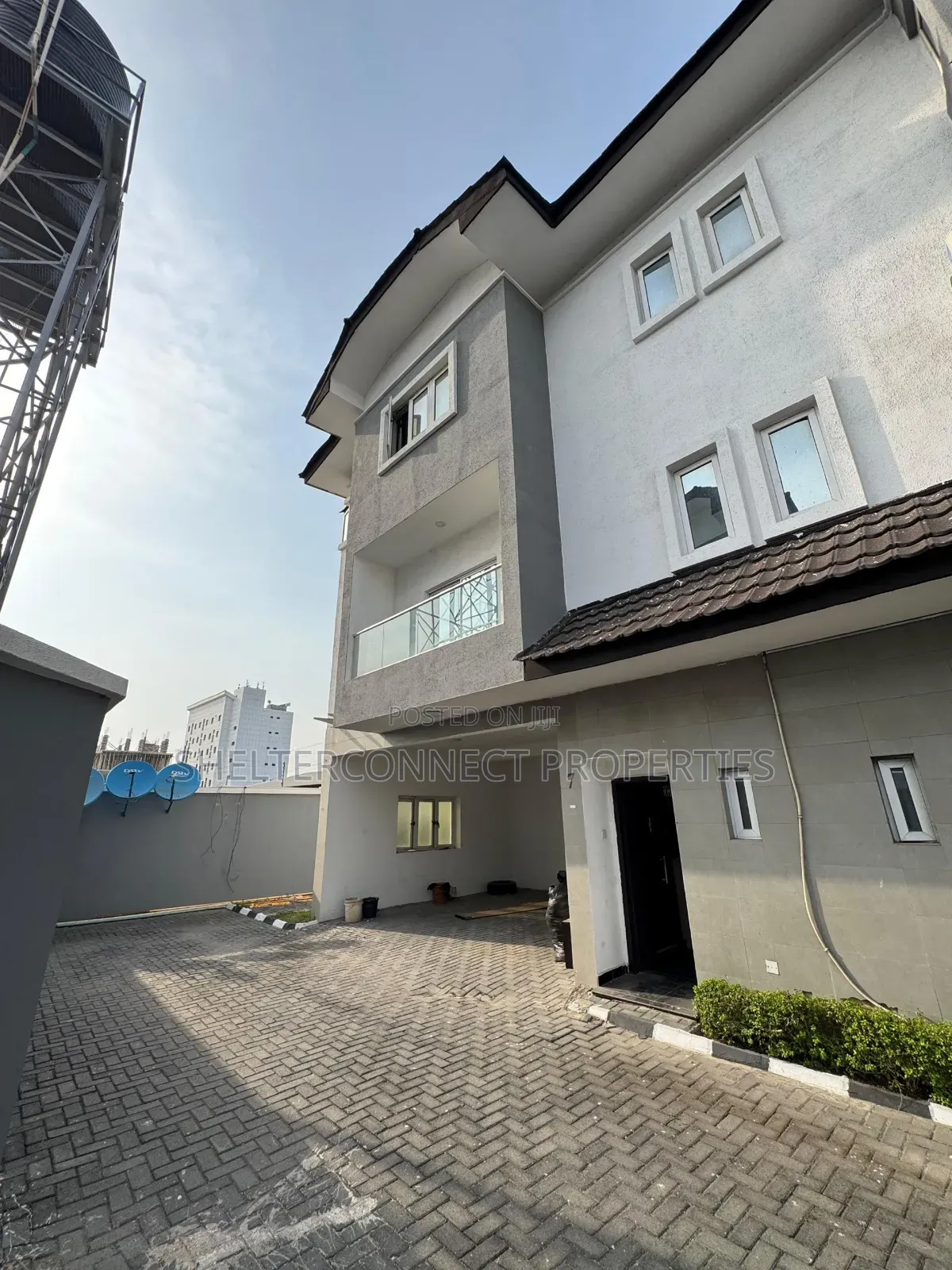 3bdrm Duplex in Lekki Phase 1 for sale in Lekki Phase 1