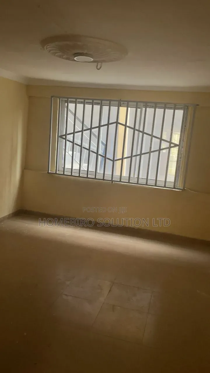 3bdrm Block of Flats in Ajeigbe, Rind Road for rent in Rind Road
