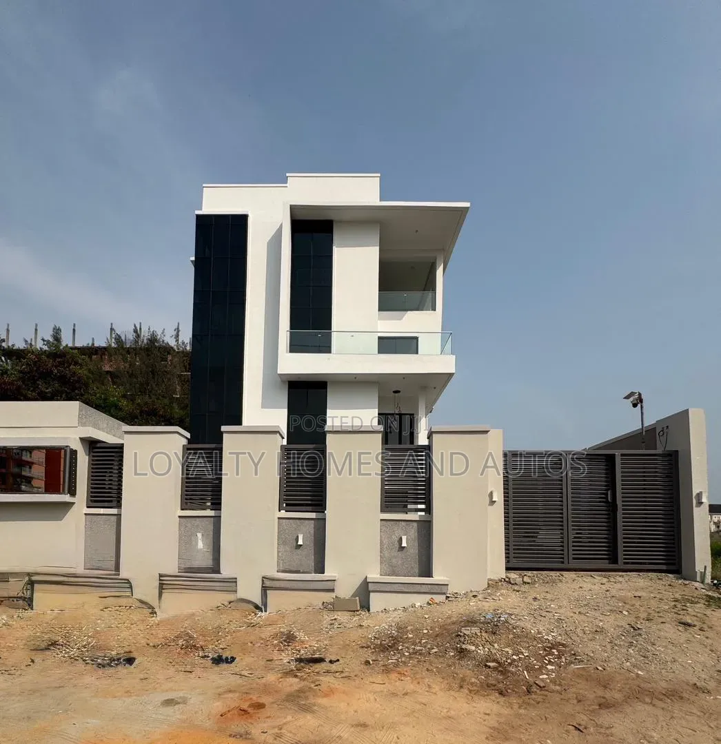 6bdrm Duplex in Banana Island for sale in Banana Island