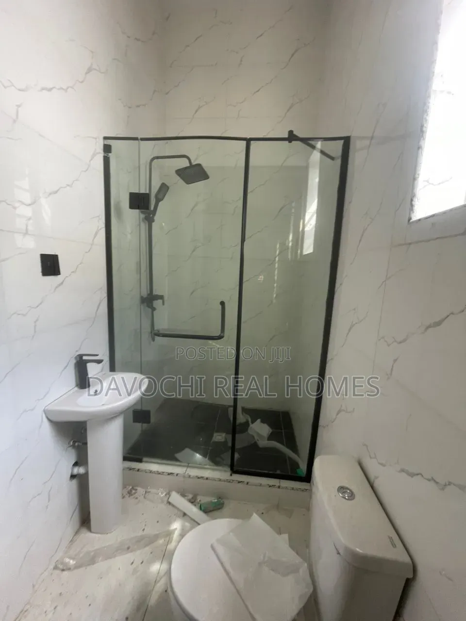 4bdrm Duplex in Osapa london for rent in Osapa london