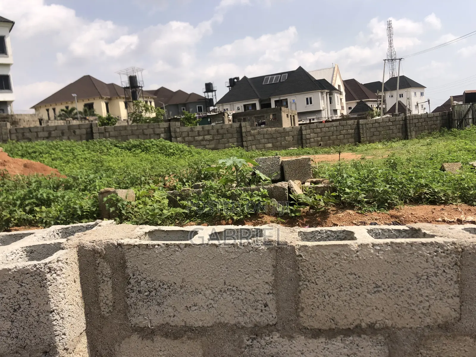 Strategic Plot of Land for Sale in Dawaki