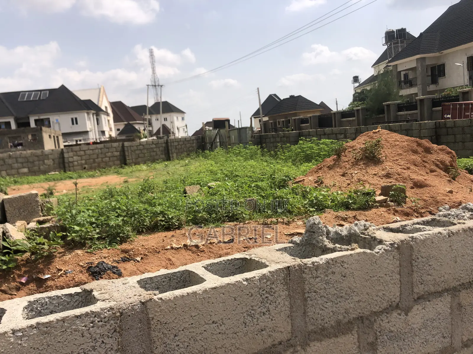 Strategic Plot of Land for Sale in Dawaki