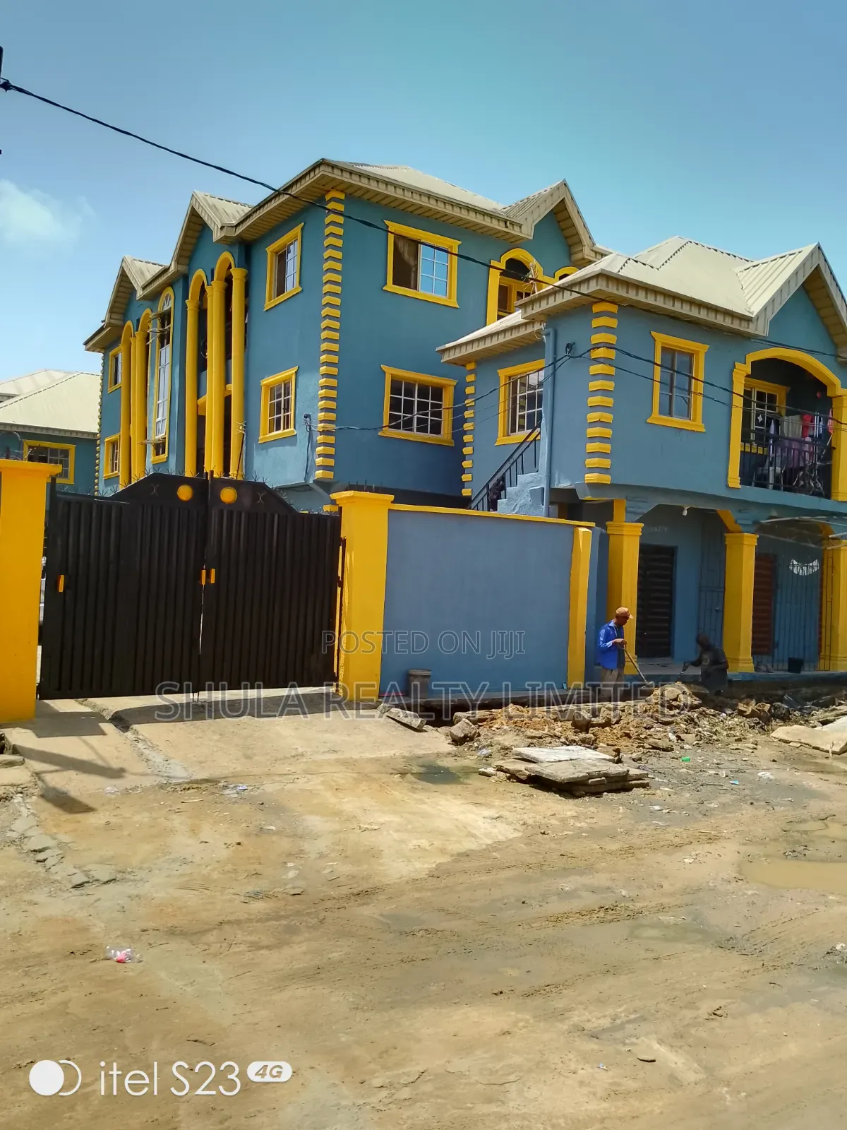Furnished 20bdrm House in Ajangbadi for sale in Ajangbadi
