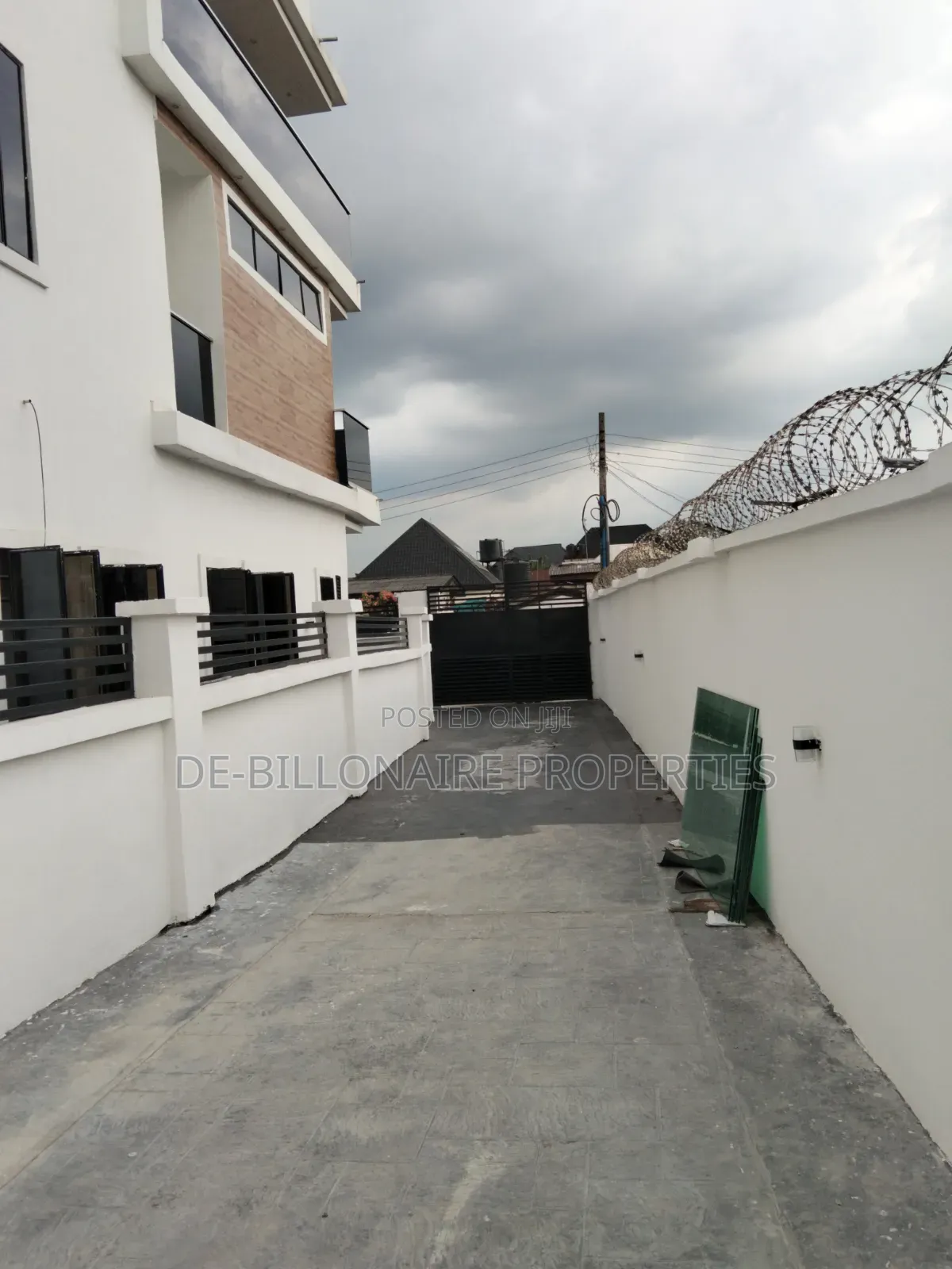 4bdrm Duplex in Aladinma, Owerri for sale in Owerri