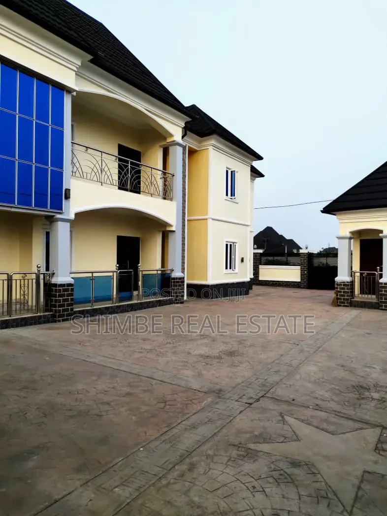 3bdrm Block of Flats in Akwa Ima Estate, Uyo for rent in Uyo