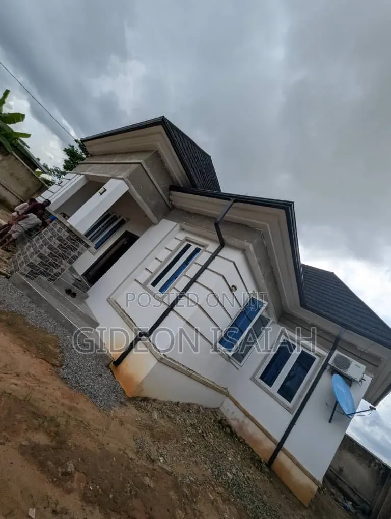 4bdrm House in Ifa Lkot Okpon, Uyo for sale in Uyo