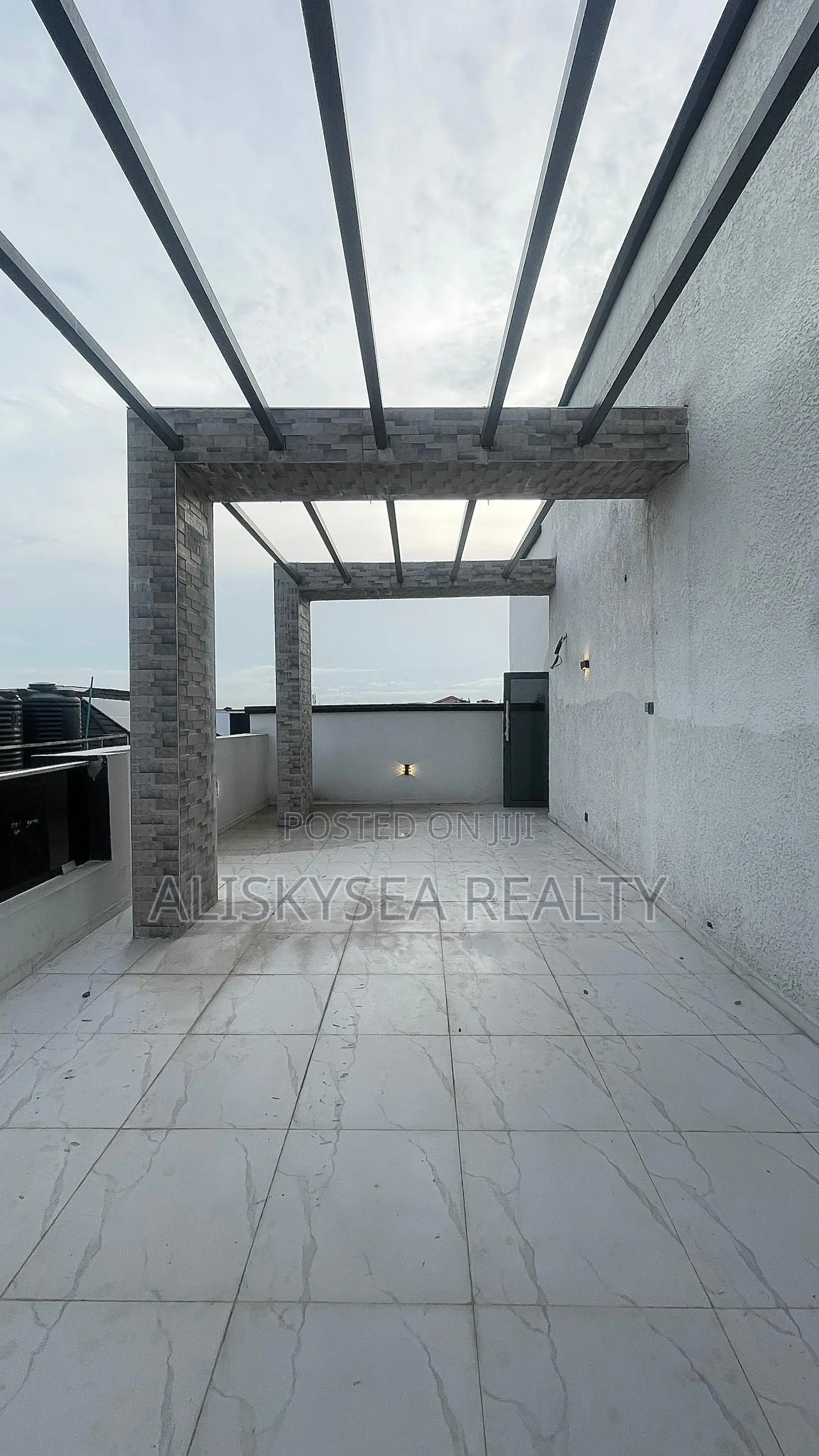 5bdrm House in Lekki Phase 2 for sale in Lekki Phase 2