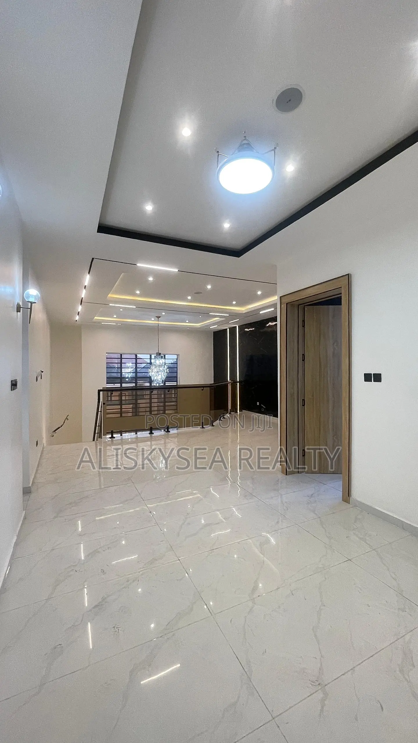 5bdrm House in Lekki Phase 2 for sale in Lekki Phase 2