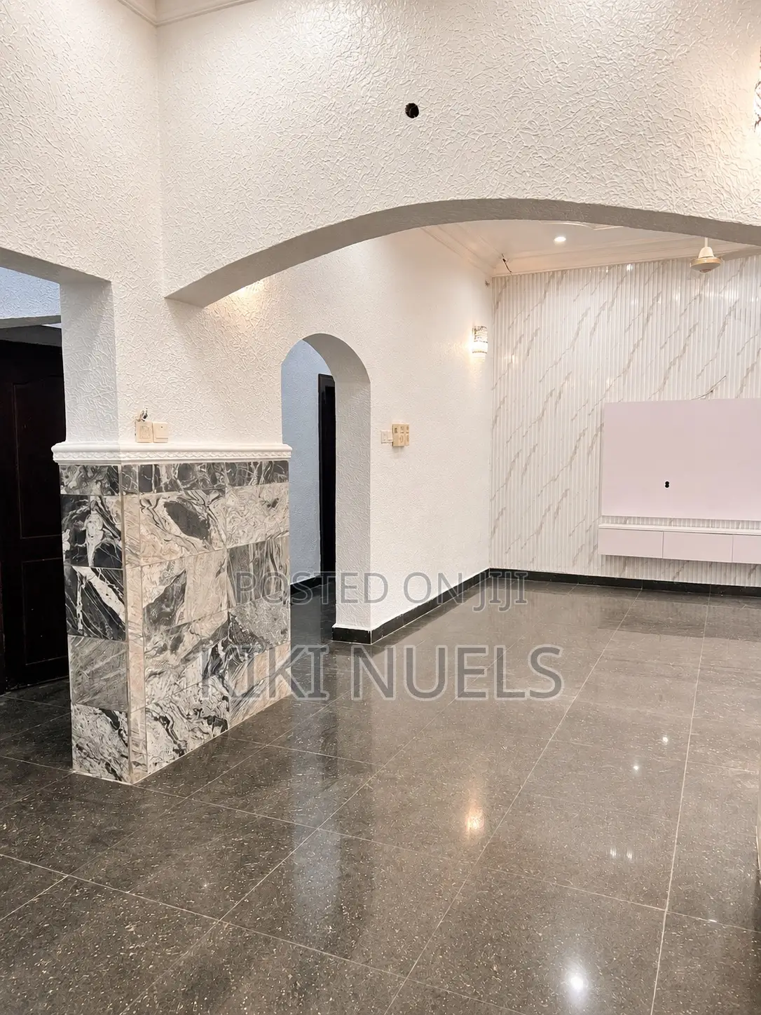 3bdrm Bungalow in Close To Jubilation, Lokogoma for sale in Lokogoma