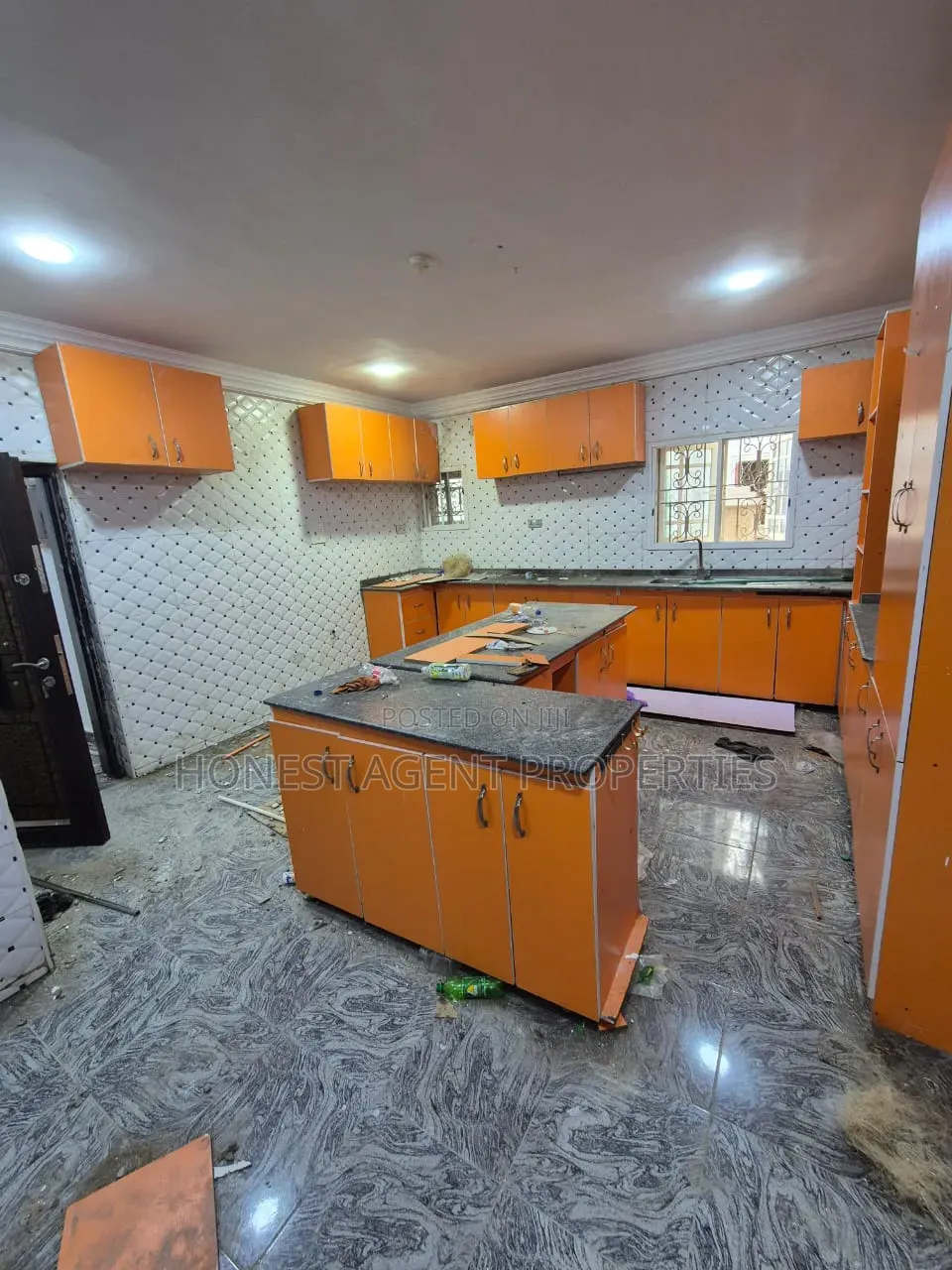 4bdrm Duplex in River Park, FHA for rent in FHA