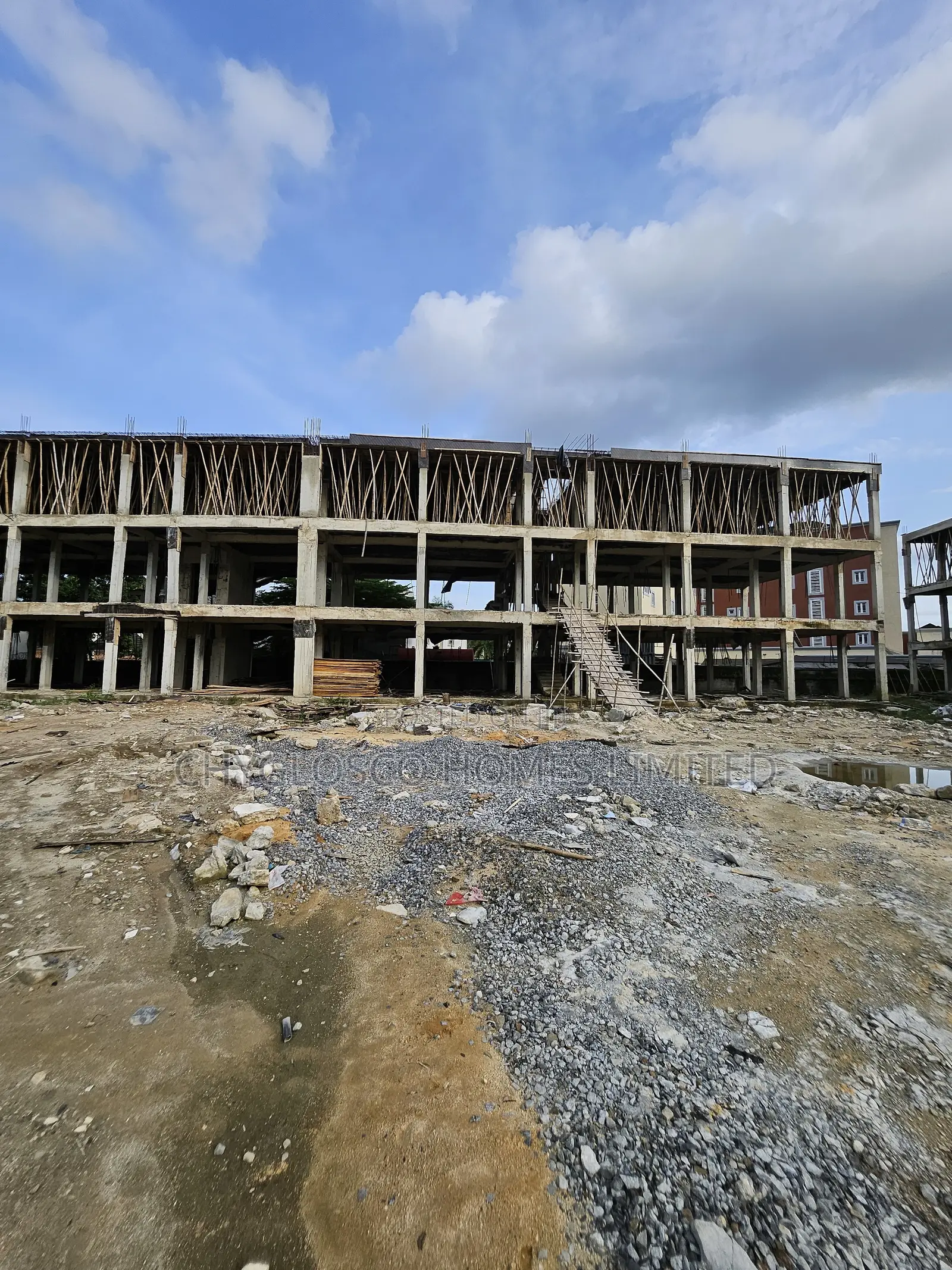 2bdrm Block of Flats in GRA Phase 1 / Port-Harcourt for sale in GRA Phase 1 / Port-Harcourt