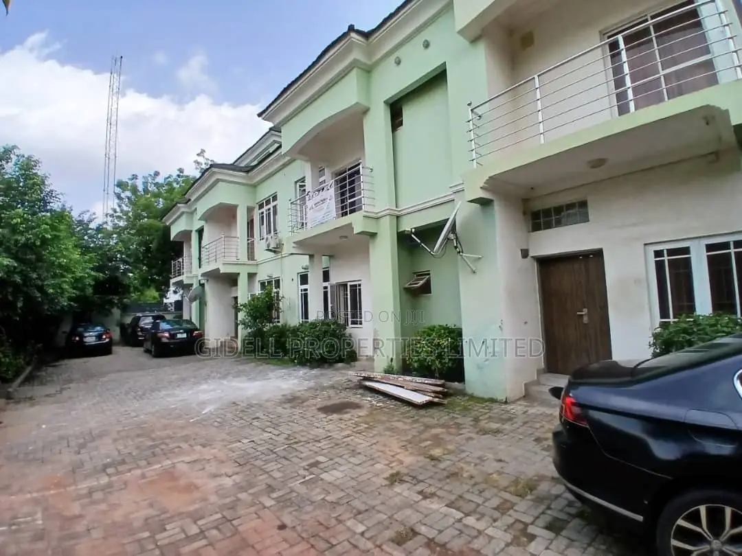 3bdrm Townhouse / Terrace in Maitama for rent in Maitama