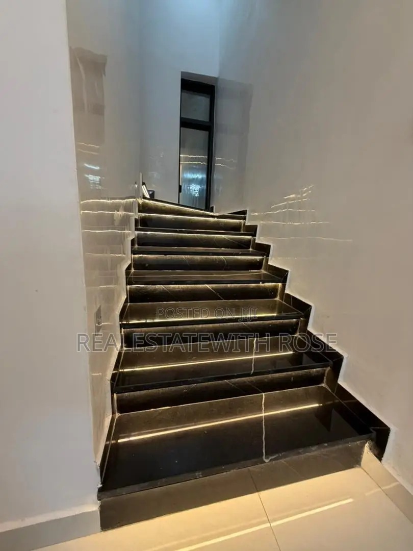 5bdrm Duplex in Null, Apo Resettlement for sale in Apo Resettlement