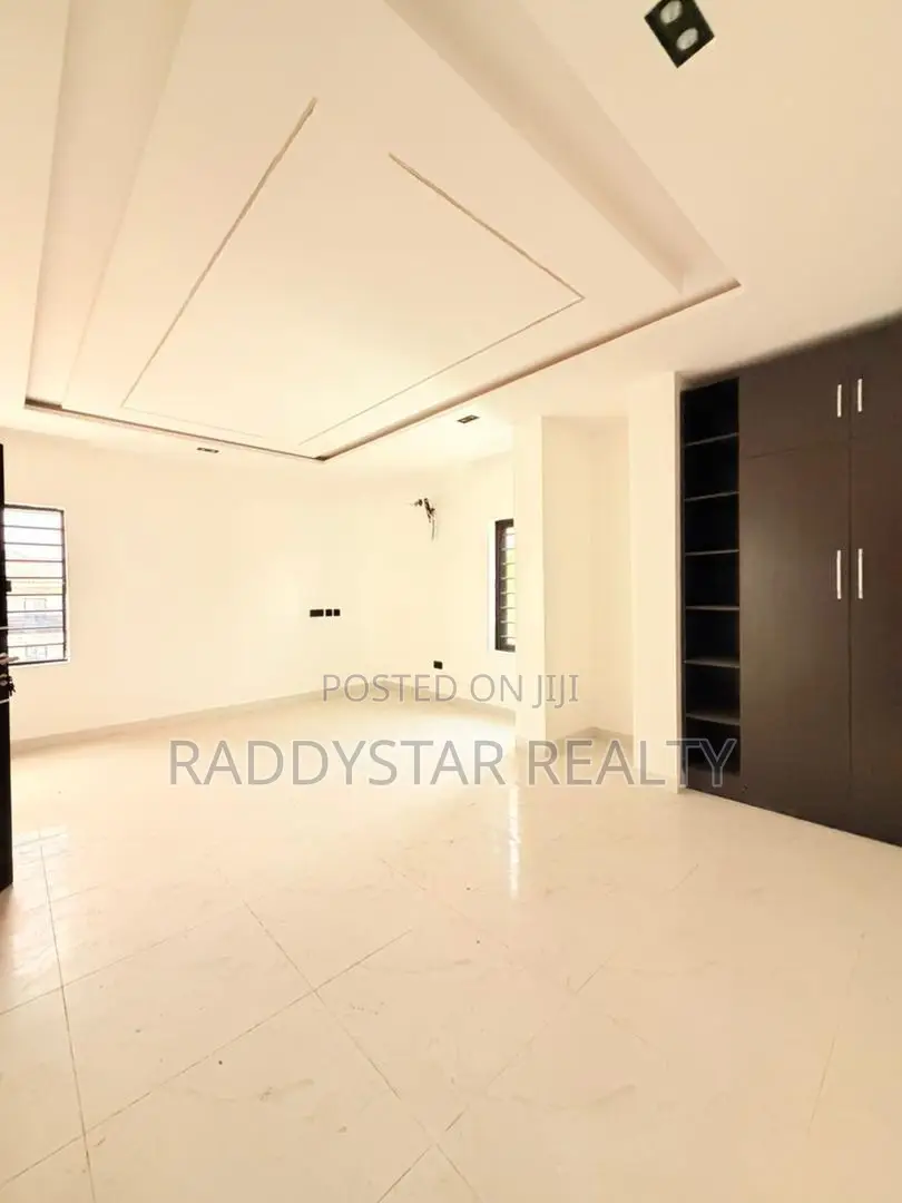 4bdrm Duplex in Magodo for sale in Magodo
