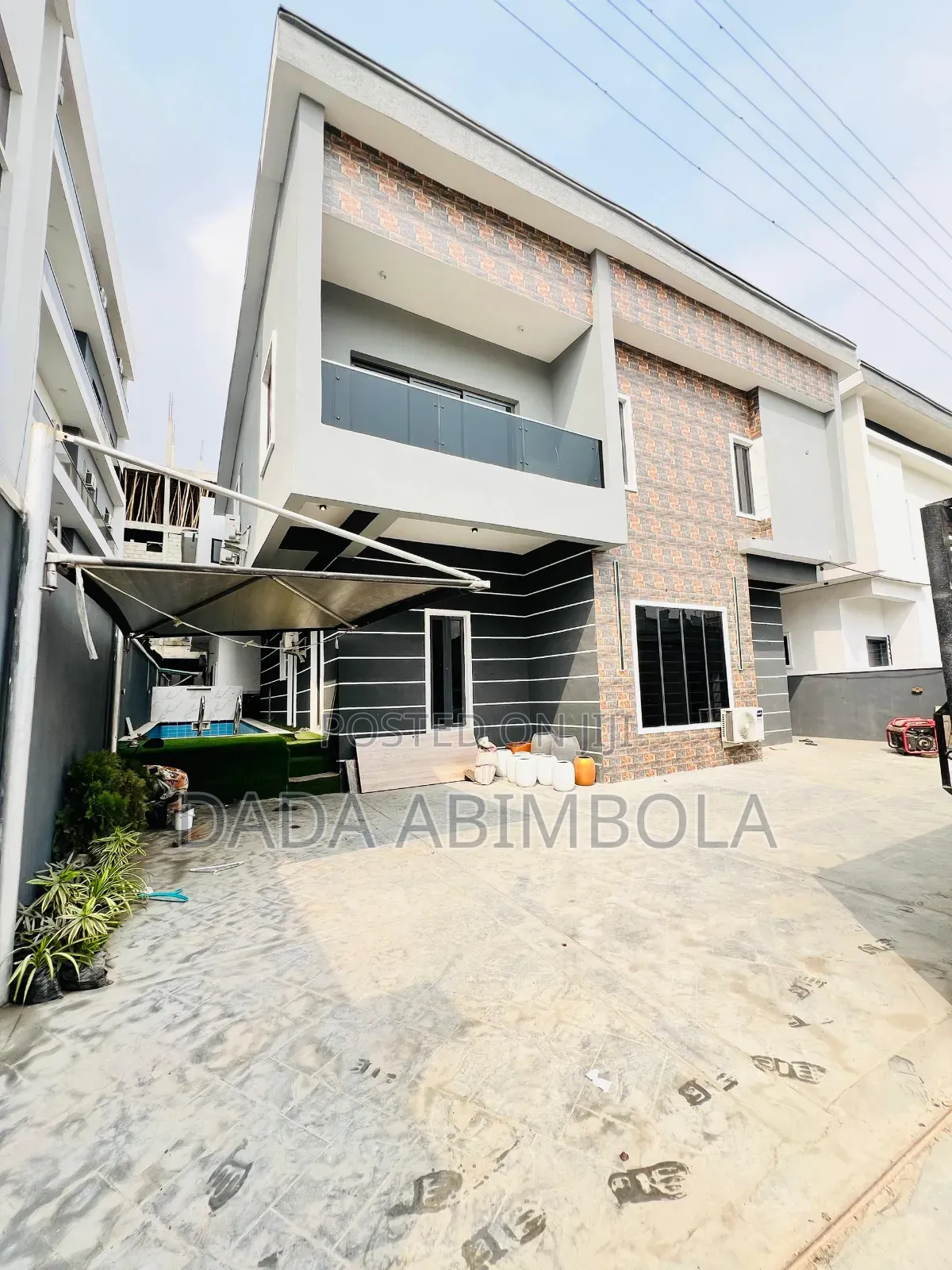 4bdrm Duplex in Ikate for sale in Ikate