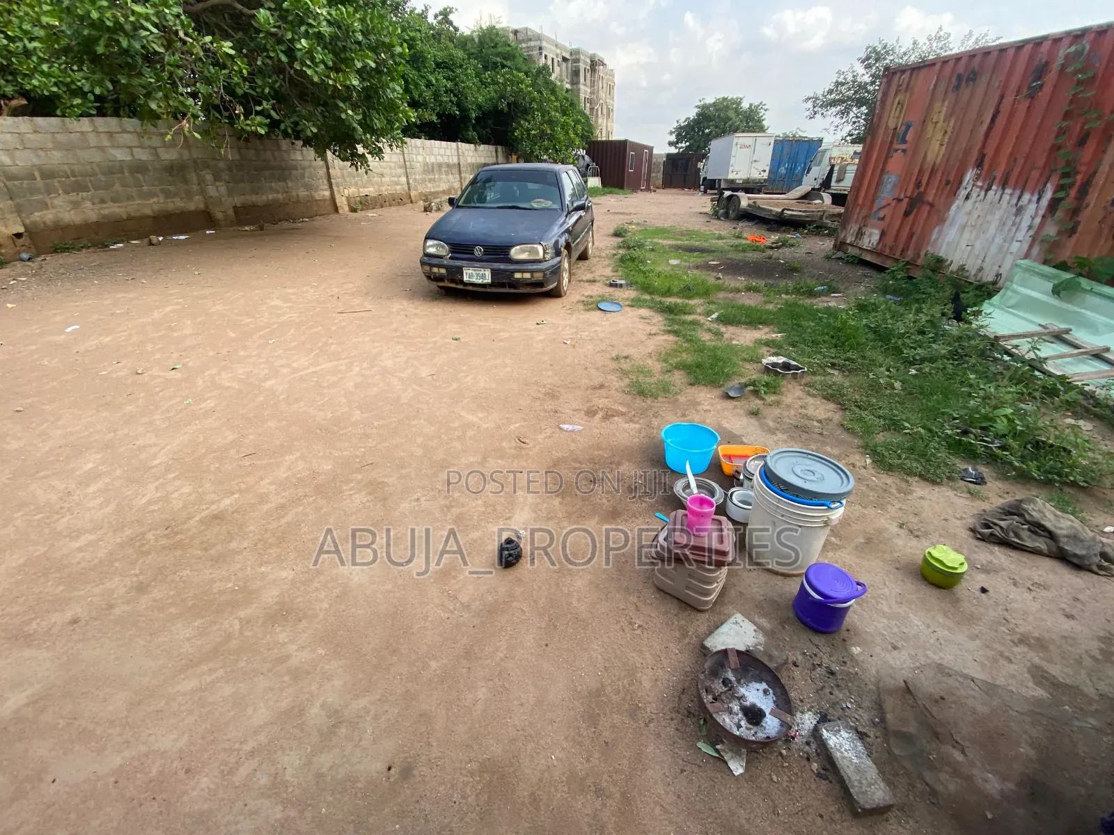1300 Square Metres Residential Land in Jahi
