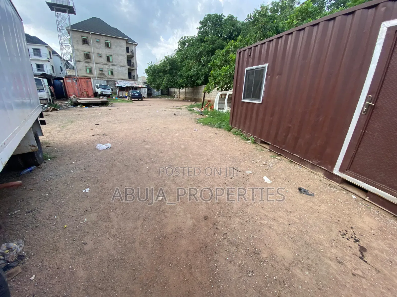 1300 Square Metres Residential Land in Jahi