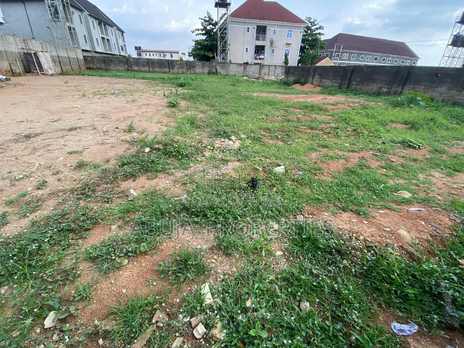 1100 Square Meters Residential Land in Jahi