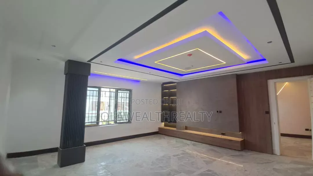 9bdrm Mansion in Guzape District for sale in Guzape District