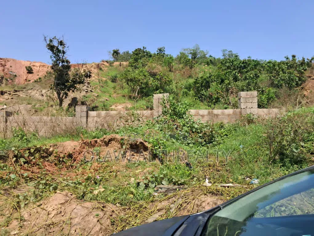 2,293sqm Residential Land At Guzape in Guzape District