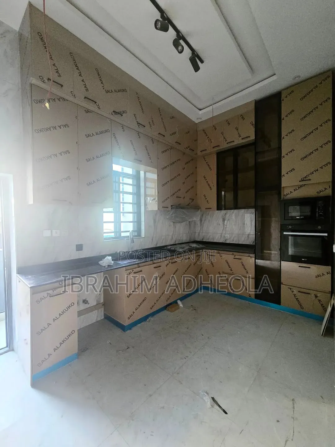 2bdrm Apartment in Opebi for sale in Opebi