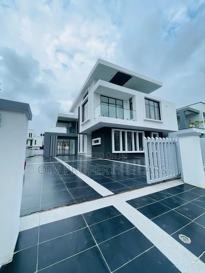 Furnished 5bdrm Duplex in Lekki Phase 2 for sale in Lekki Phase 2