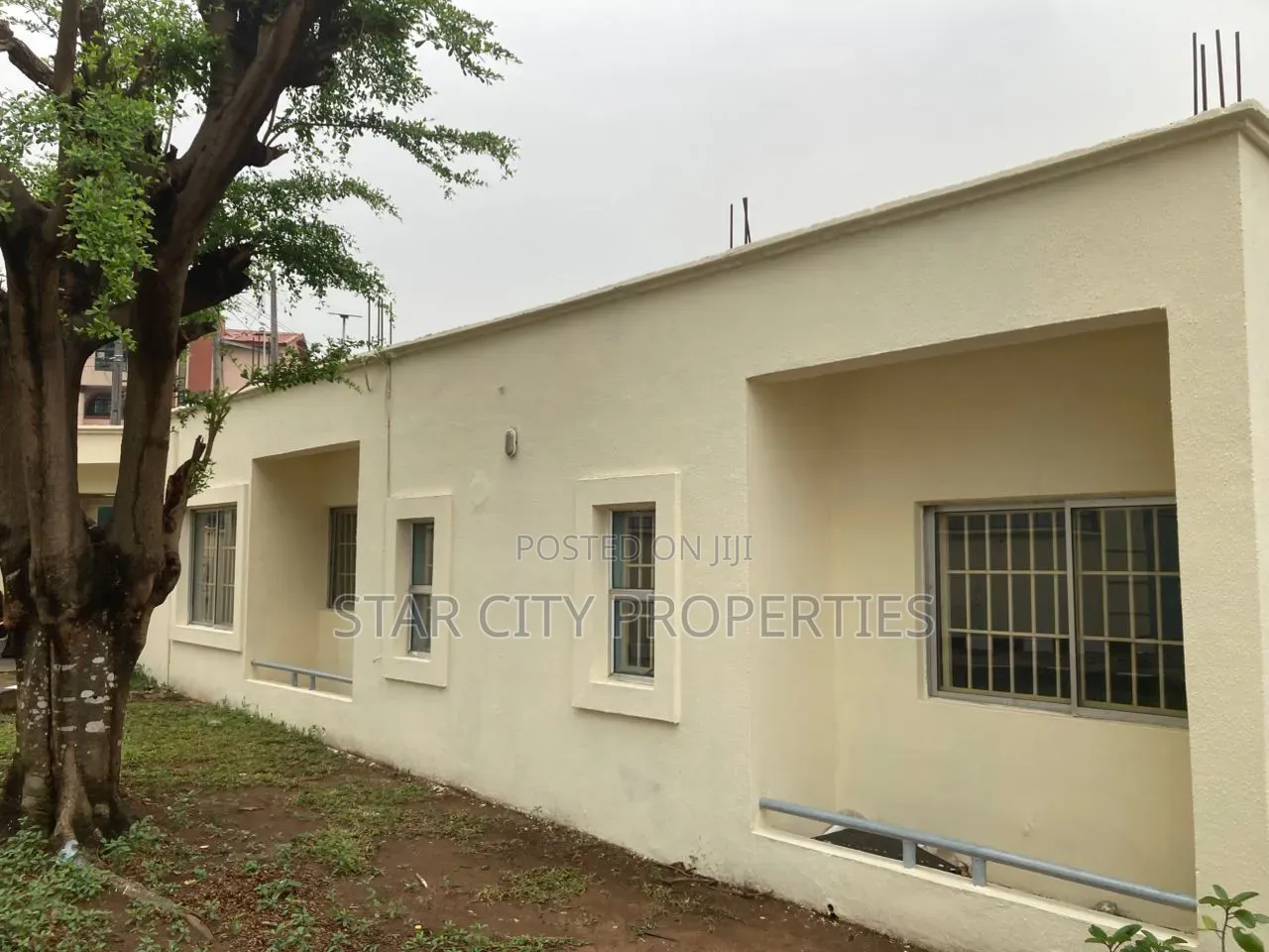 5bdrm Duplex in Mobolaji Bank for rent in Mobolaji Bank Anthony Way