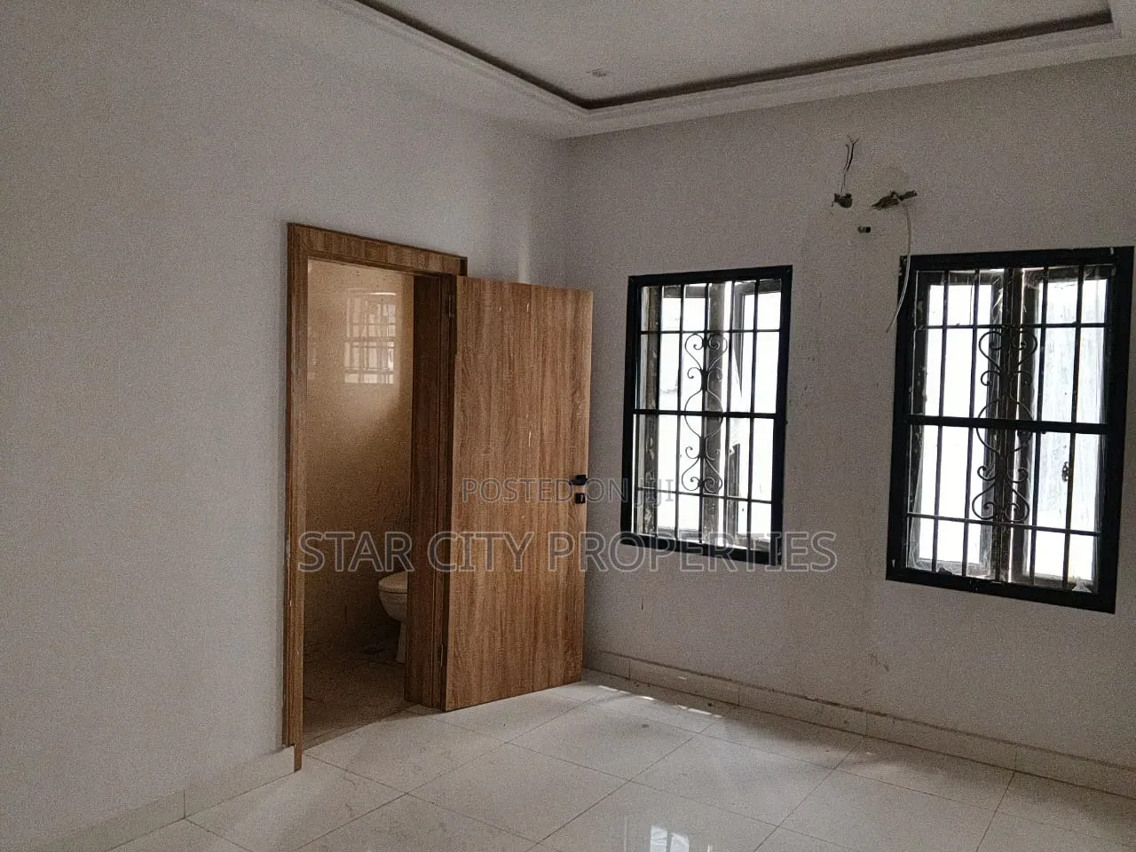 4bdrm Duplex in Adeniyi Jones for sale in Adeniyi Jones