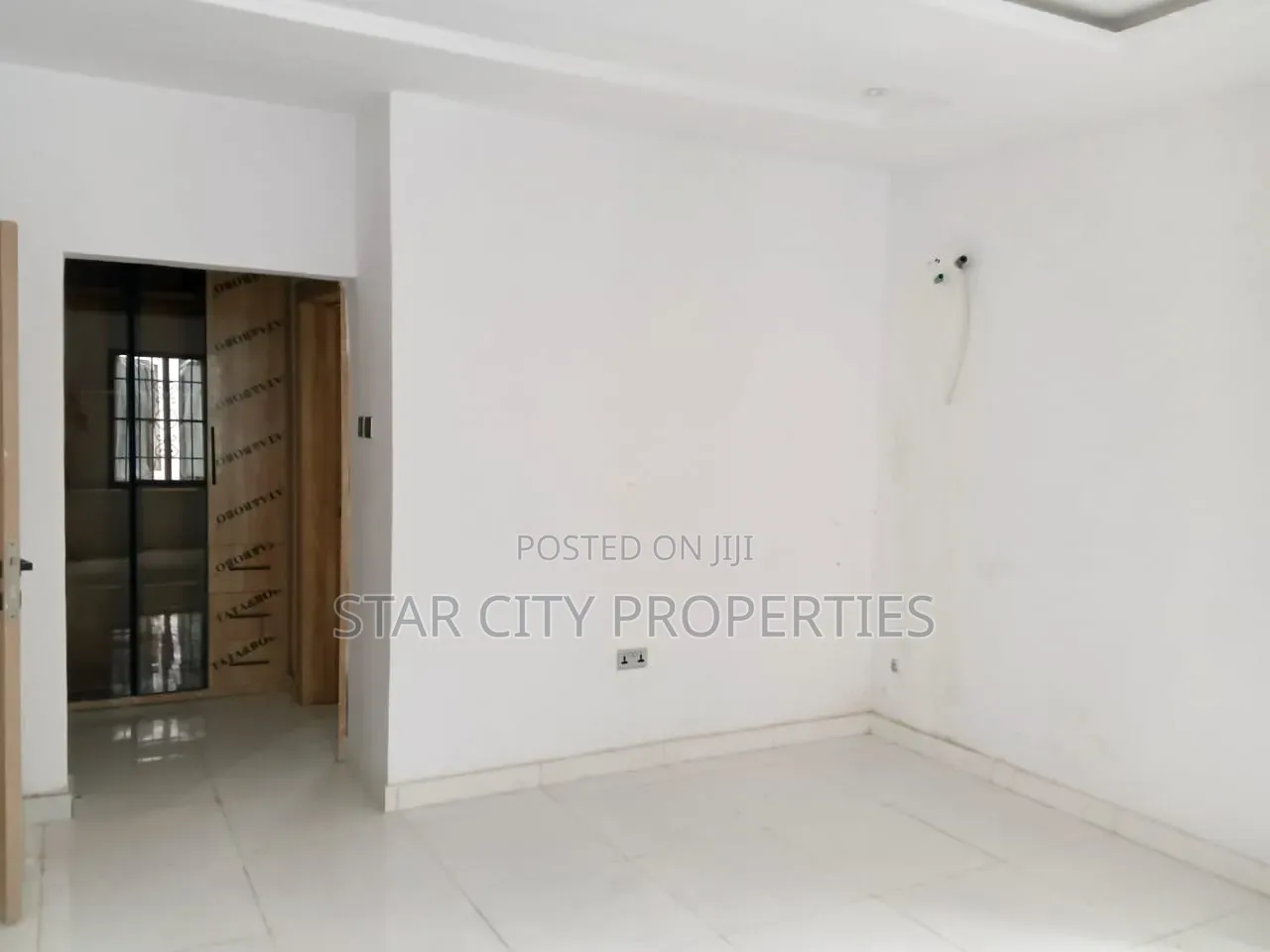 4bdrm Duplex in Adeniyi Jones for sale in Adeniyi Jones