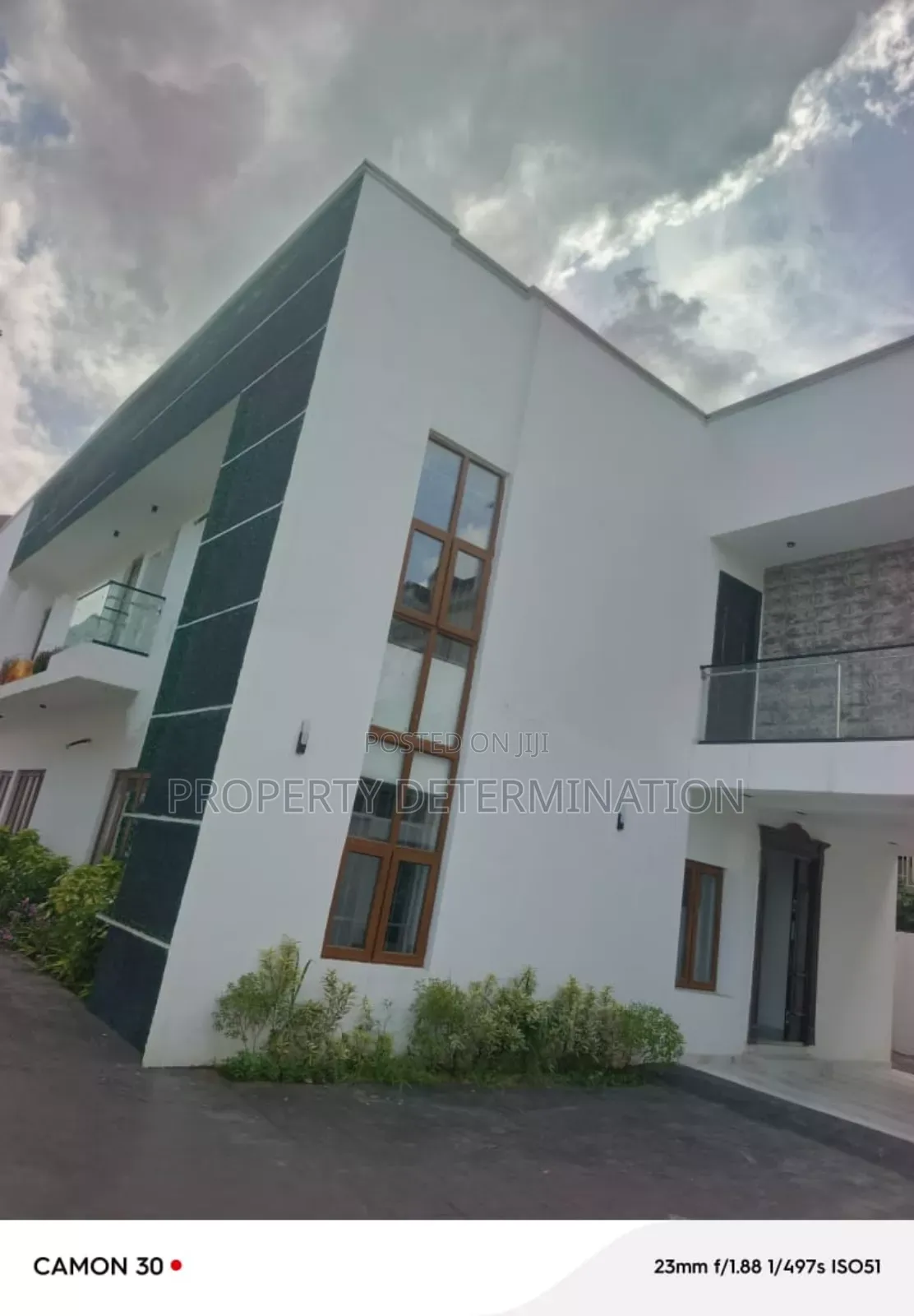 Furnished 6bdrm Duplex in Ikeja Gra for sale in Ikeja GRA