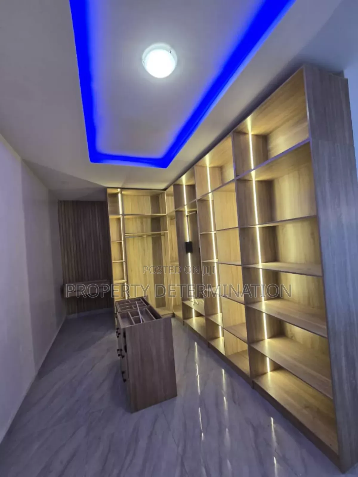 Furnished 6bdrm Duplex in Ikeja Gra for sale in Ikeja GRA