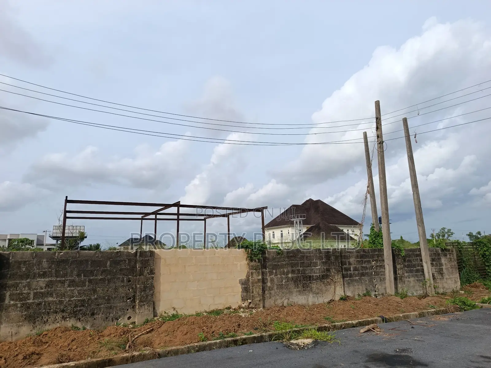 Prime Plot in Shelter Afrique in Uyo