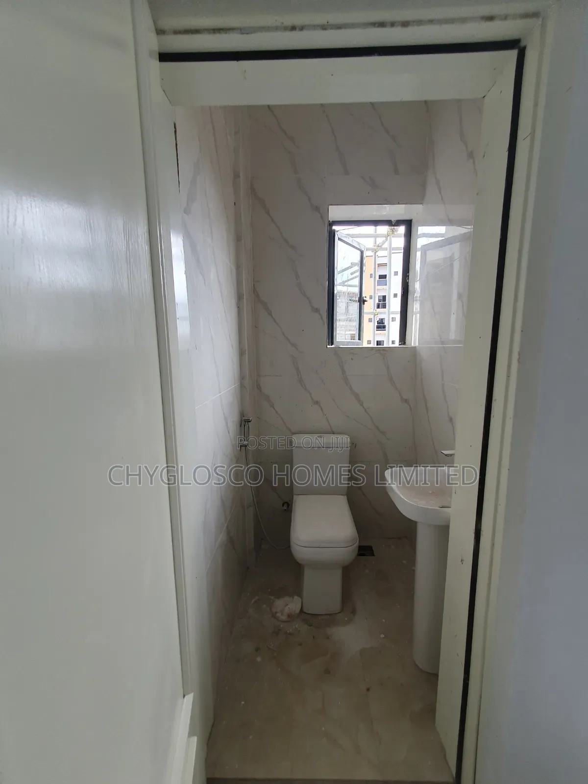 2bdrm Apartment in GRA Phase 1 / Port-Harcourt for sale in GRA Phase 1 / Port-Harcourt