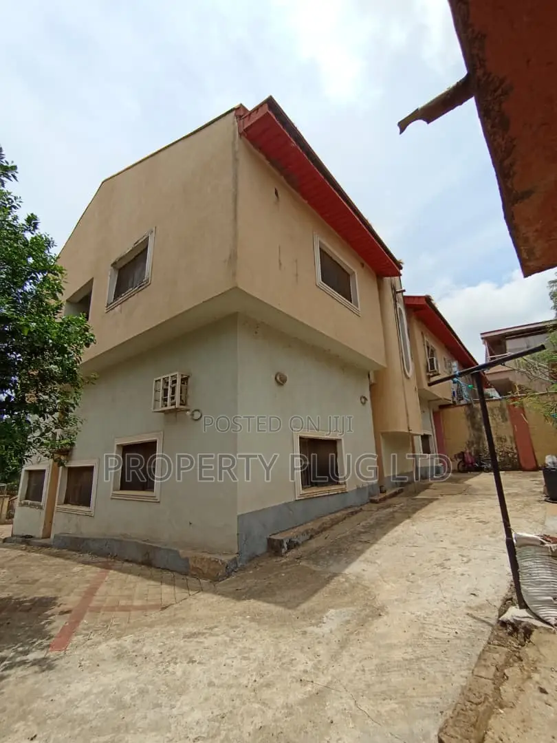 5bdrm Duplex in Gwarinpa for sale in Gwarinpa