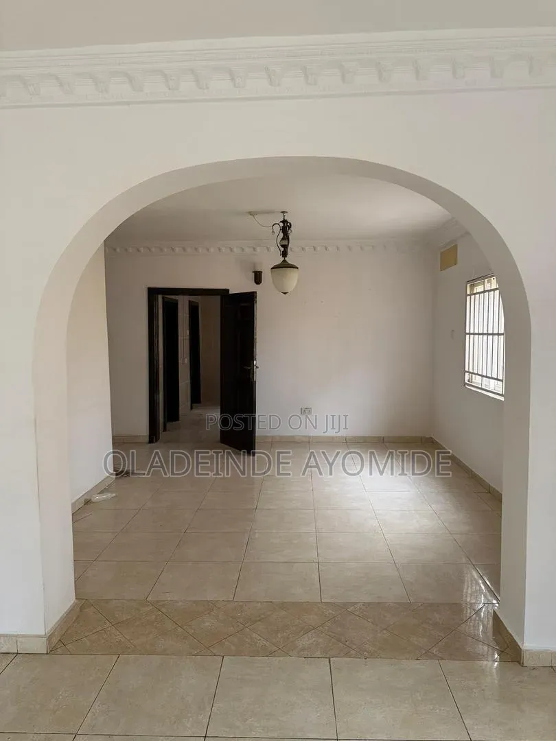 Mini Flat in Megamound Ikota for rent in Ikota