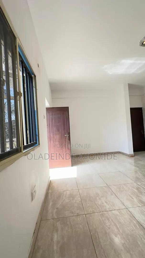 Mini Flat in Megamound Ikota for rent in Ikota