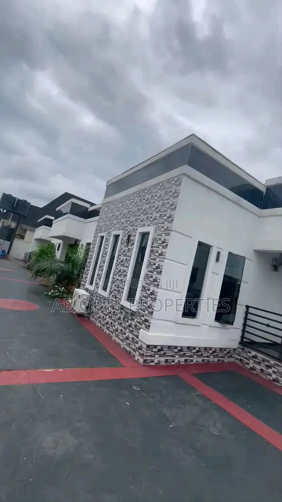 2bdrm Block of Flats in Okhuoromi, Airport, Benin City for rent in Benin City