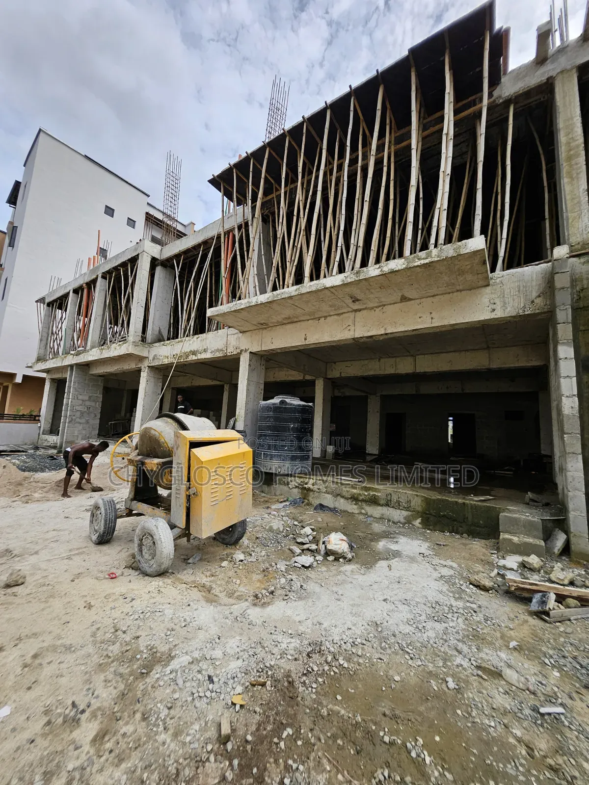 2bdrm Apartment in GRA Phase 3 / Port-Harcourt for sale in GRA Phase 3 / Port-Harcourt
