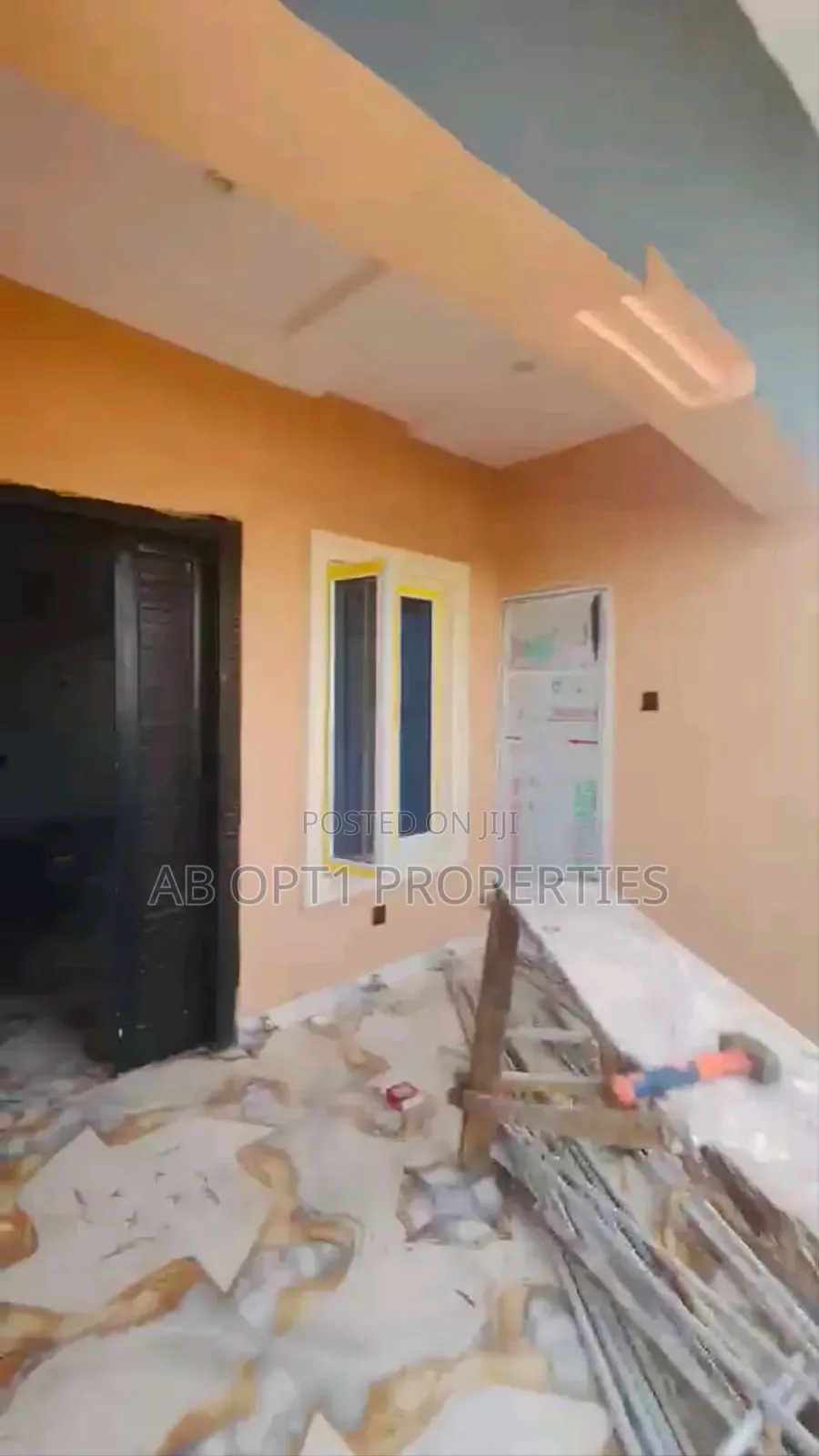 3bdrm Block of Flats in Irhirhi, Airport Rd, Benin City for rent in Benin City