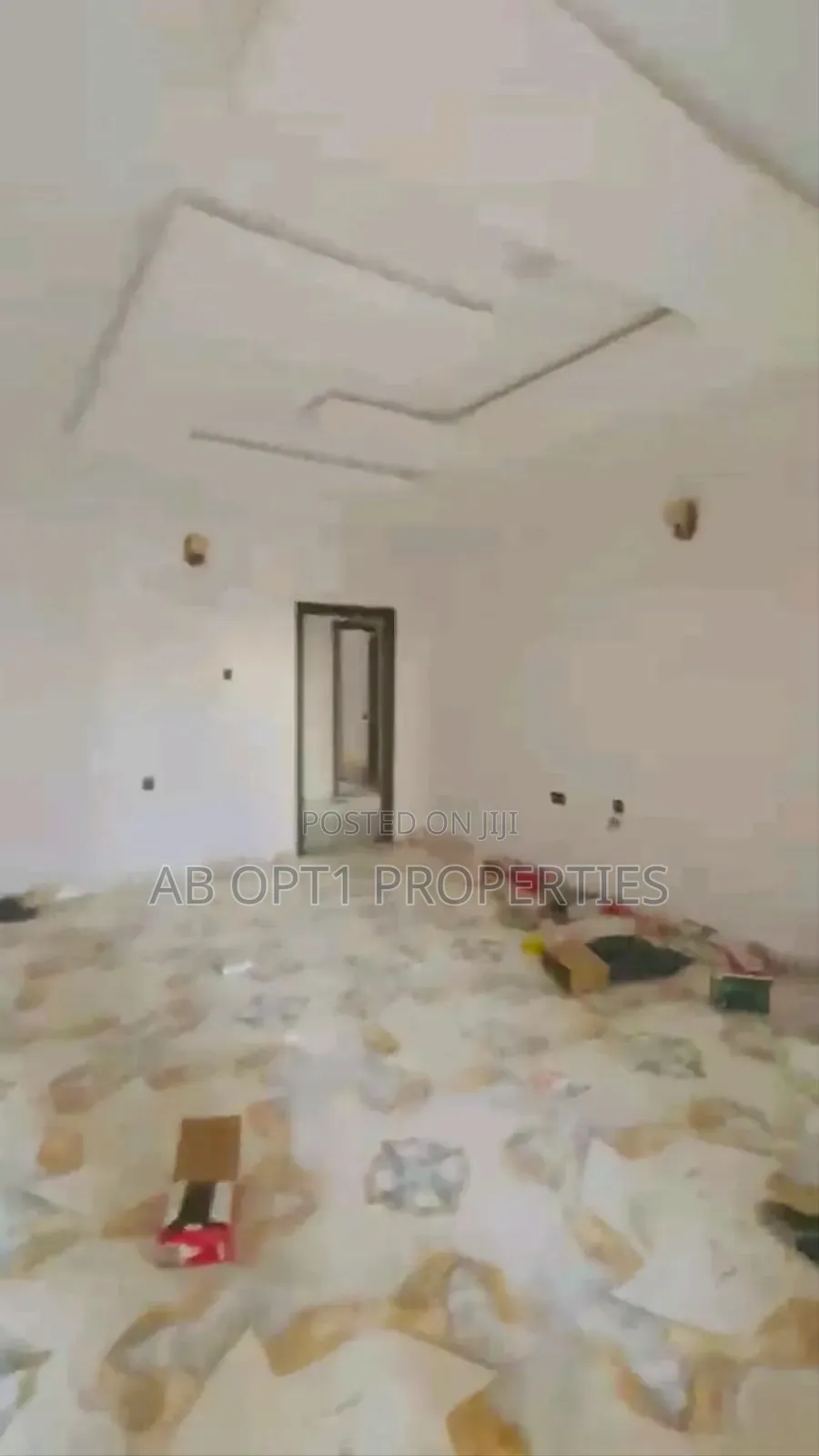 3bdrm Block of Flats in Irhirhi, Airport Rd, Benin City for rent in Benin City