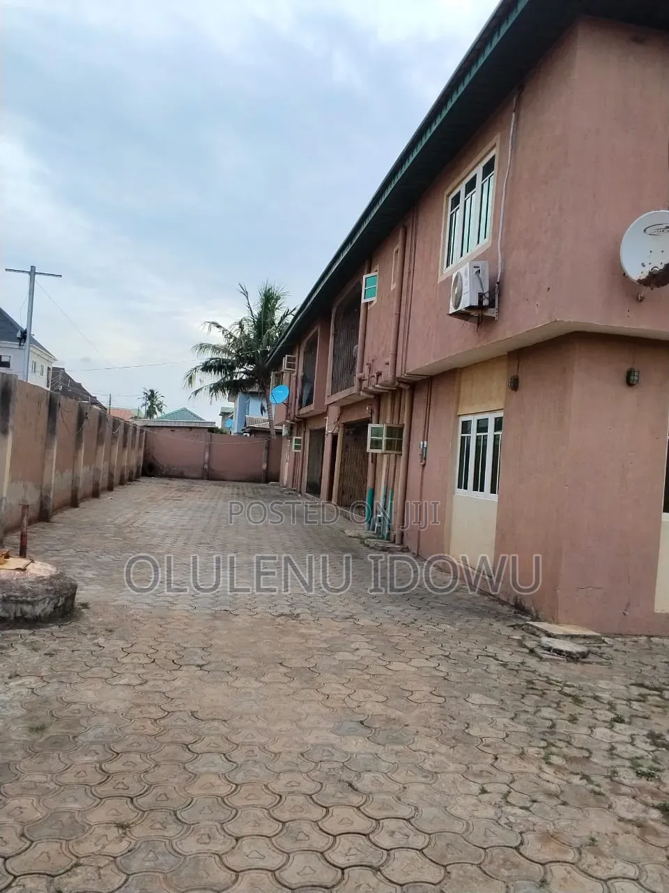 Furnished 3bdrm Block of Flats in Abaranje for sale in Abaranje