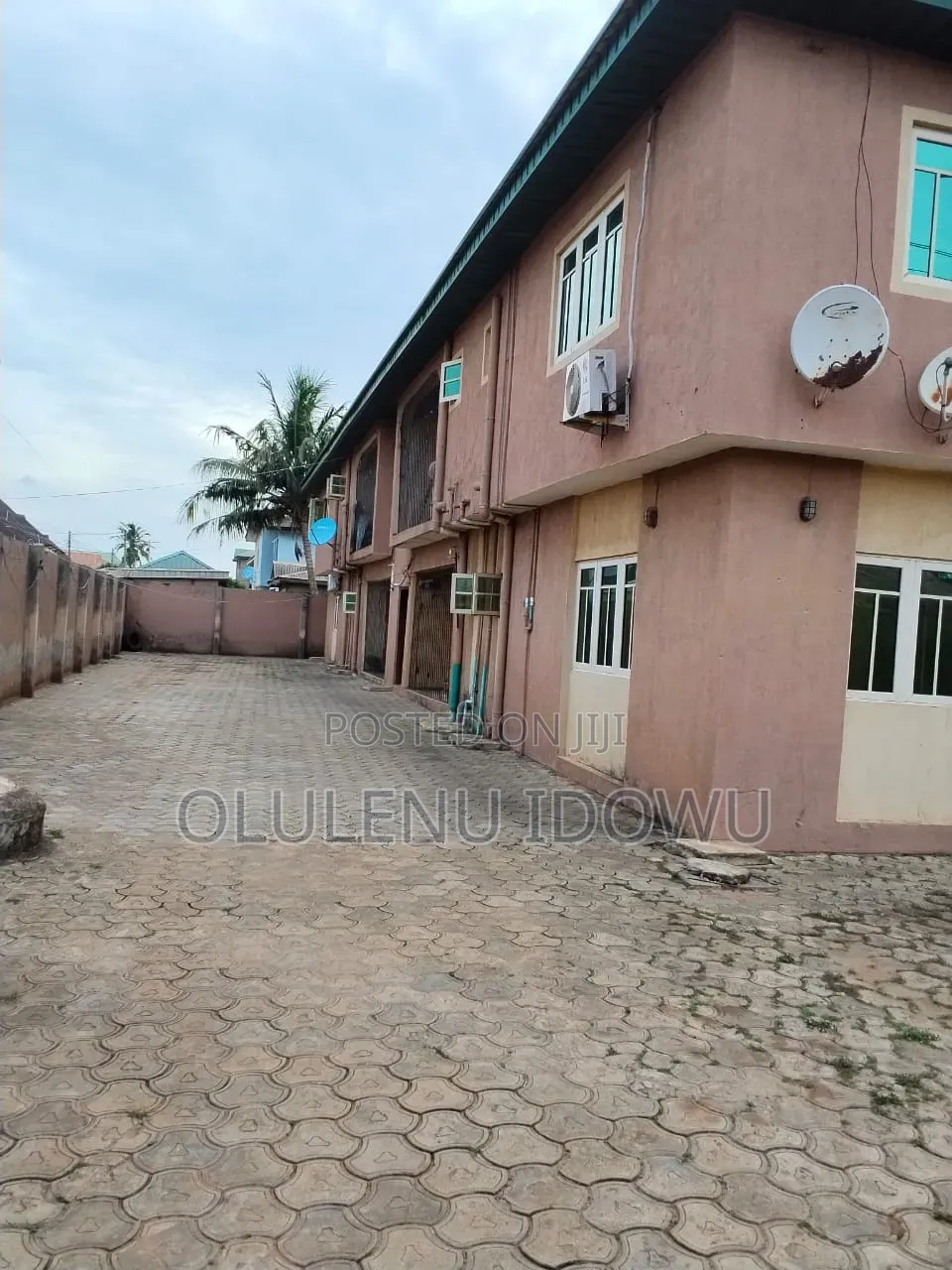 Furnished 3bdrm Block of Flats in Abaranje for sale in Abaranje