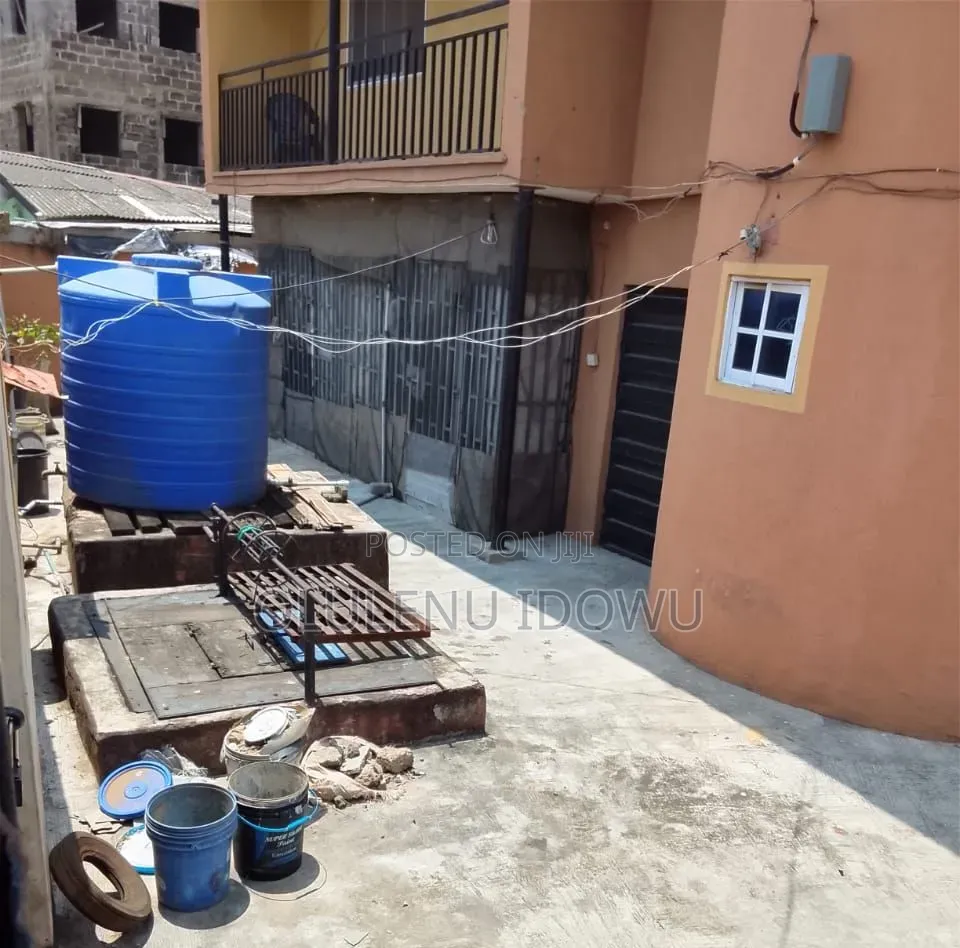Furnished 3bdrm Block of Flats in Egbeda / Egbeda for sale in Egbeda / Egbeda