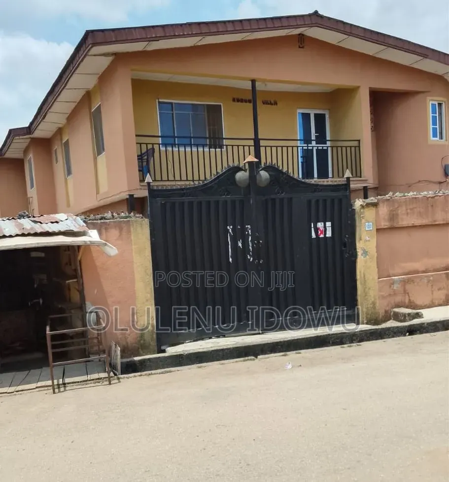 Furnished 3bdrm Block of Flats in Egbeda / Egbeda for sale in Egbeda / Egbeda
