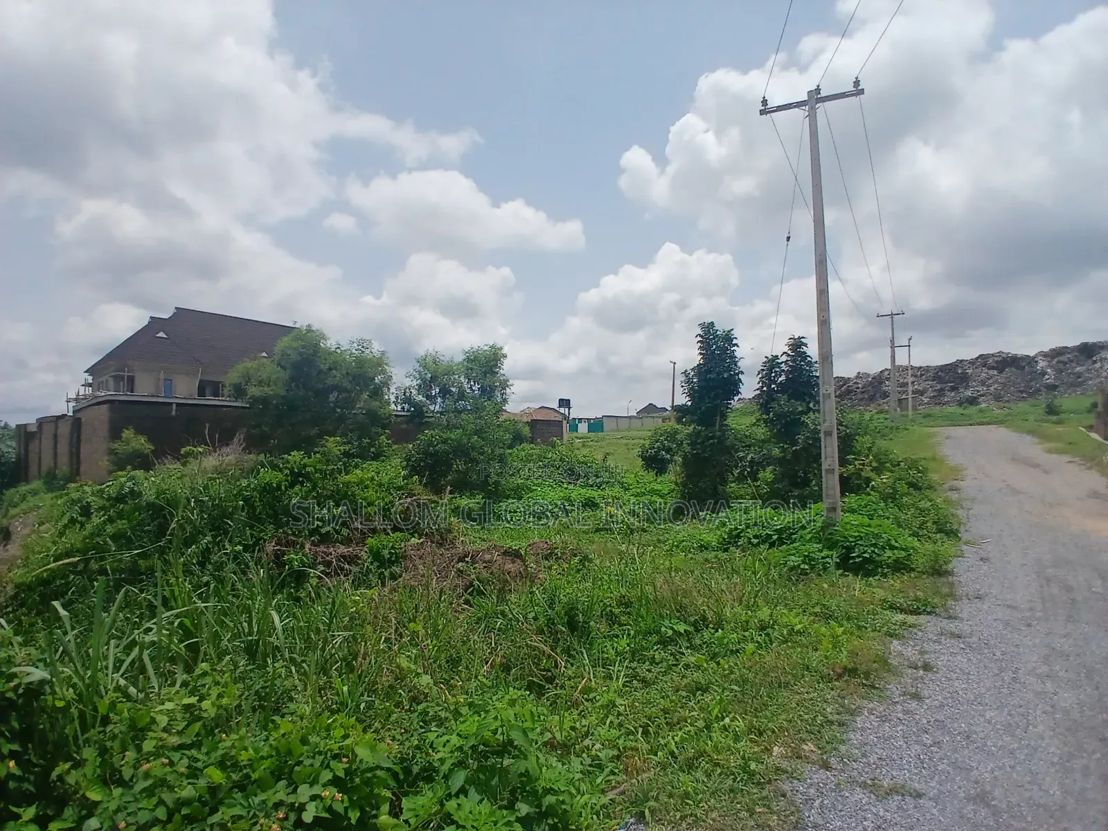 Land Plot of Sale in Akala Express