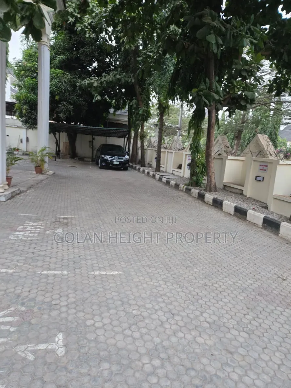 6bdrm Duplex in Gwarinpa, Bunkoro for sale in Bunkoro