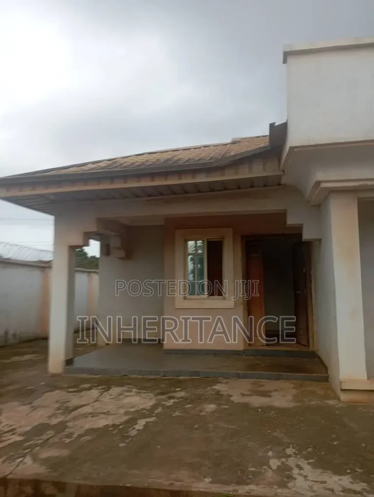 3bdrm Bungalow in King'S Land, Agric for rent in Agric